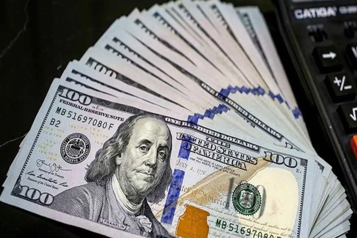 قیمت دلار امروز 24 اسفند 1402 / دلار آماده تغییر کانال شد
