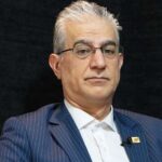 فردین آقابزرگی، کارشناس بورس