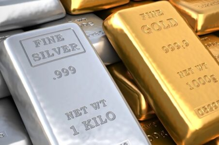 طلا یا نقره، کدام سوددهی بیشتری دارد؟