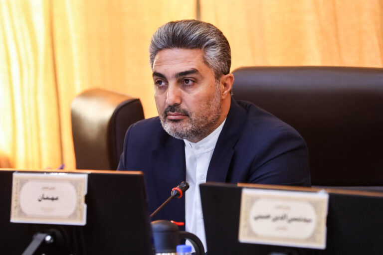 حمایت از سرمایه‌گذاران مهم‌ترین پیش‌شرط بازسازی اقتصادی کشور در دوره پساجنگ است
